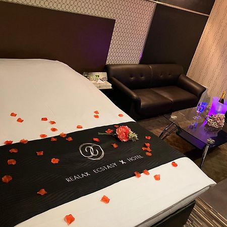 X Hotel - Adult Only- Sayama Экстерьер фото