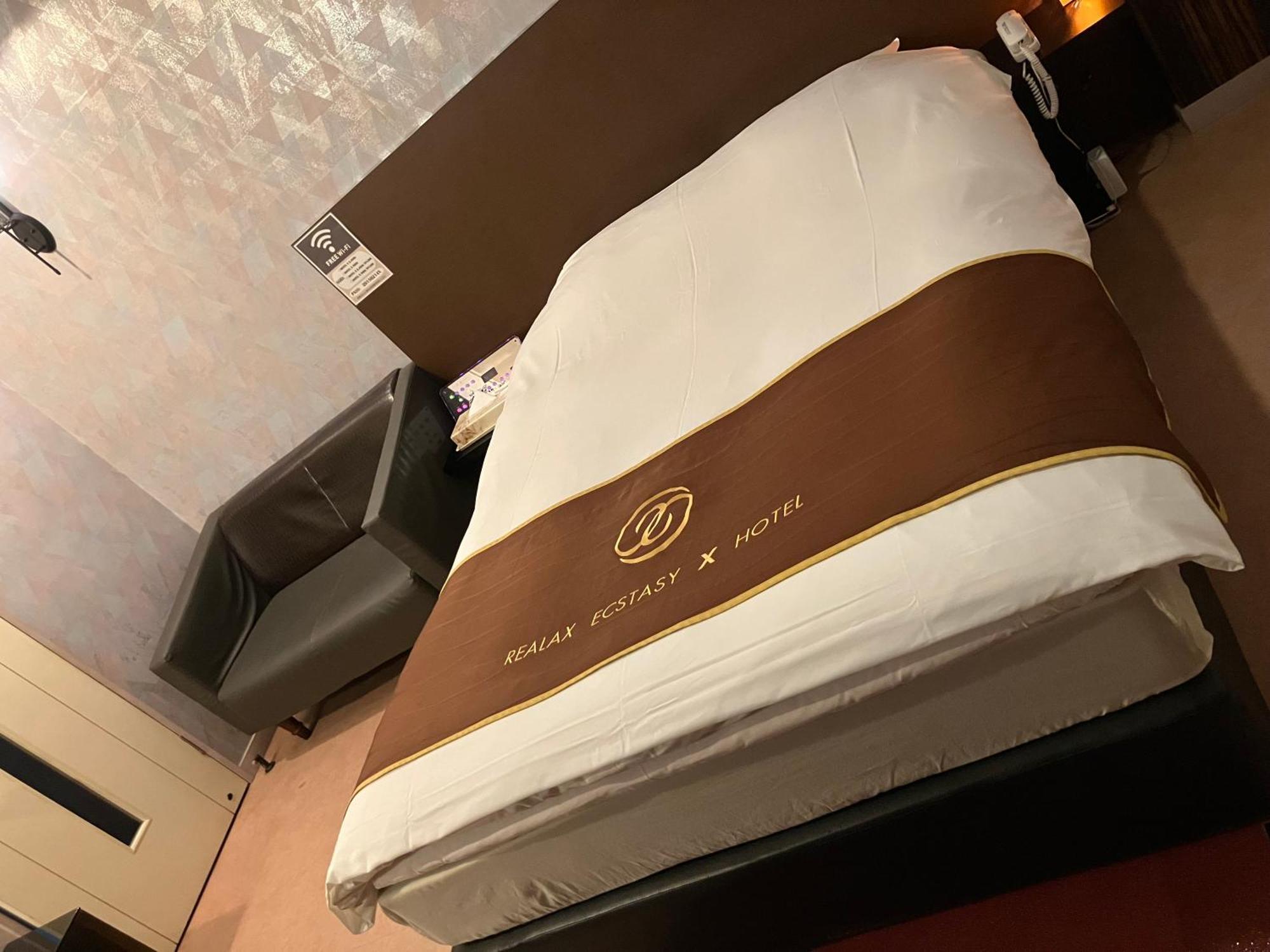 X Hotel - Adult Only- Sayama Экстерьер фото