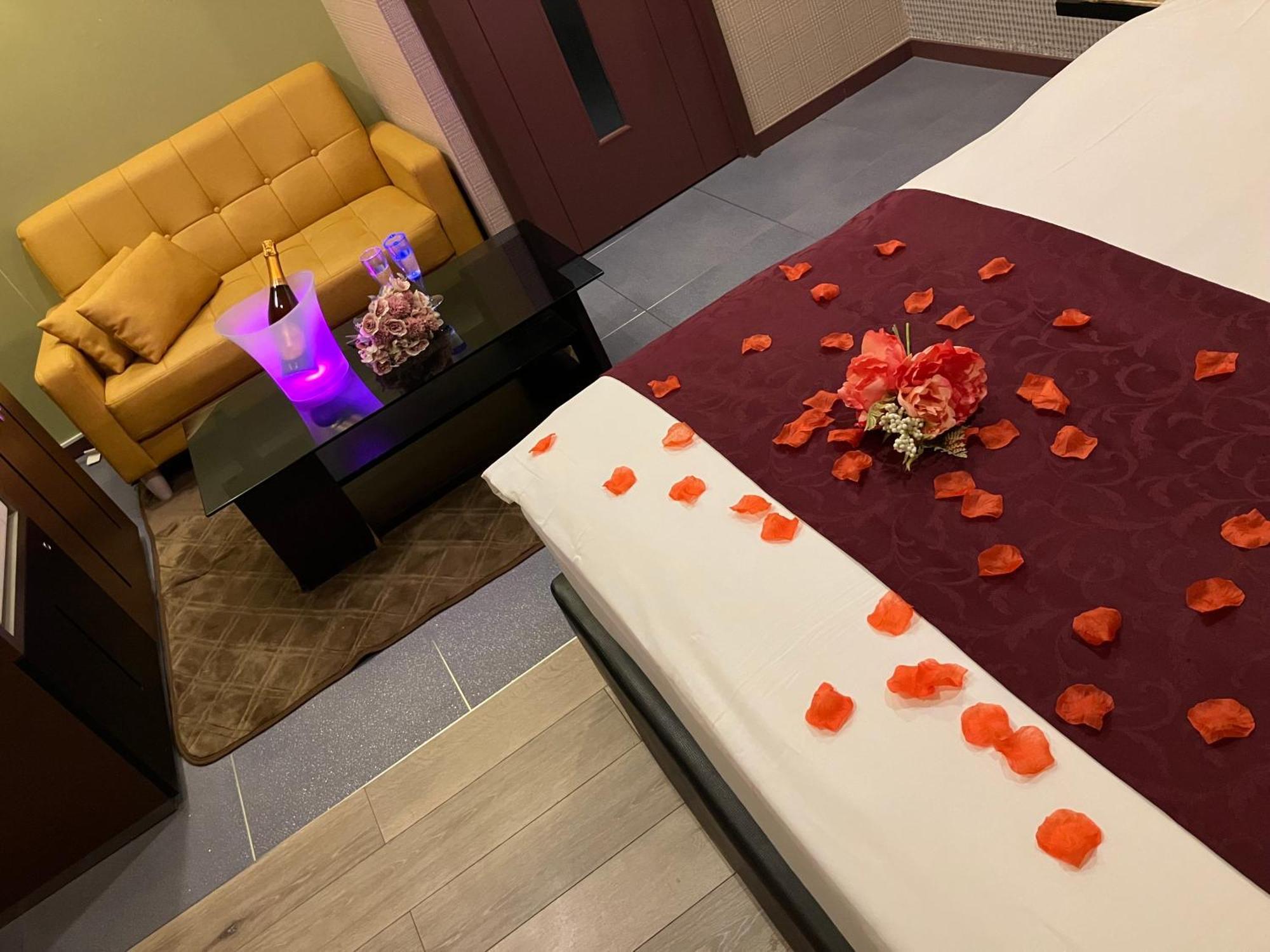 X Hotel - Adult Only- Sayama Экстерьер фото